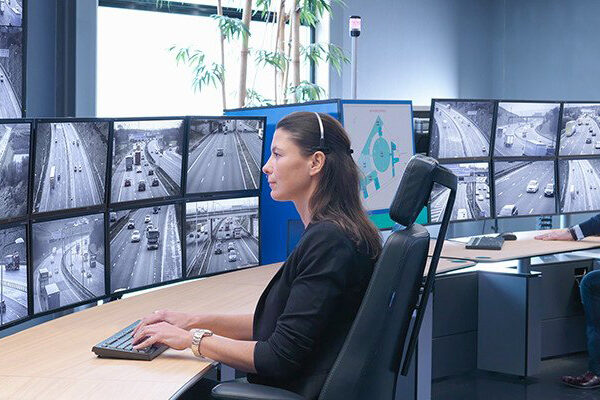 ControlRoomSystem_Sharp_cr