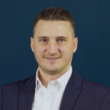 foto colegi_AVITECH_Nicolai Ghilescu_450x450